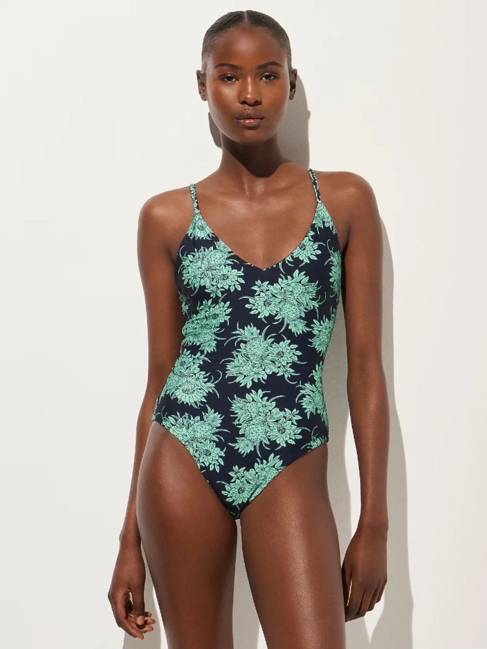Lana one-piece in Classic Sculpt
